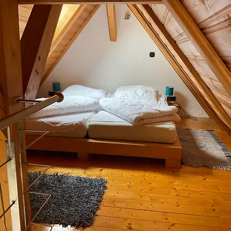 Апартаменты Komfortferienwohnung Heuboden